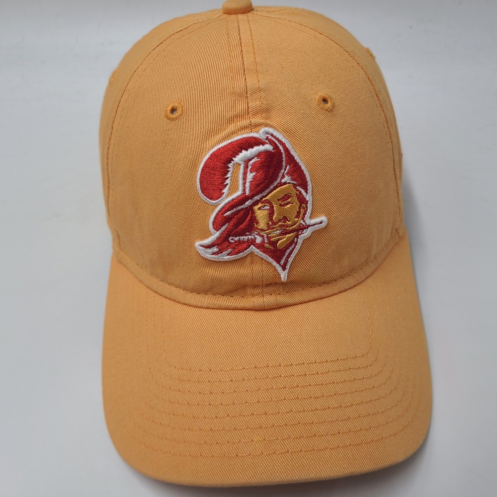 Tampa Bay Buccaneers Hat Strapback New Era 9Twenty Orange Red NFL Creamsicle Men